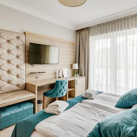 B&B Meduza 코워브제크