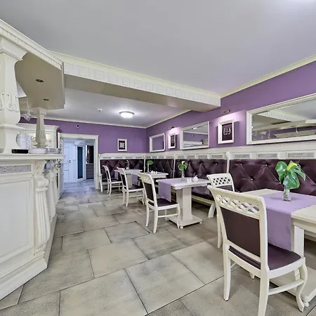 Bed & Breakfast Meduza 3*