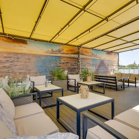 Meduza Alojamento de Acomodação e Pequeno-almoço 3*